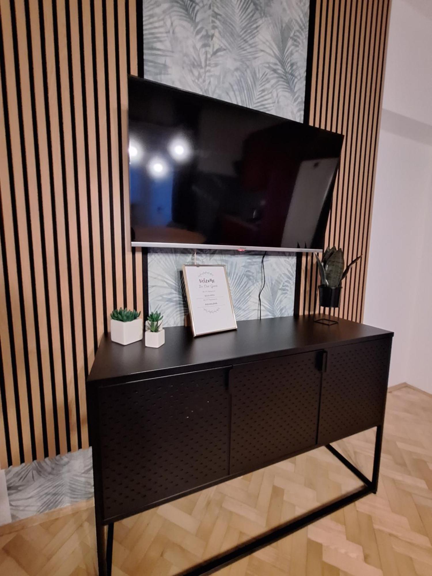 Lucy - Free Private Parking Appartement Zadar