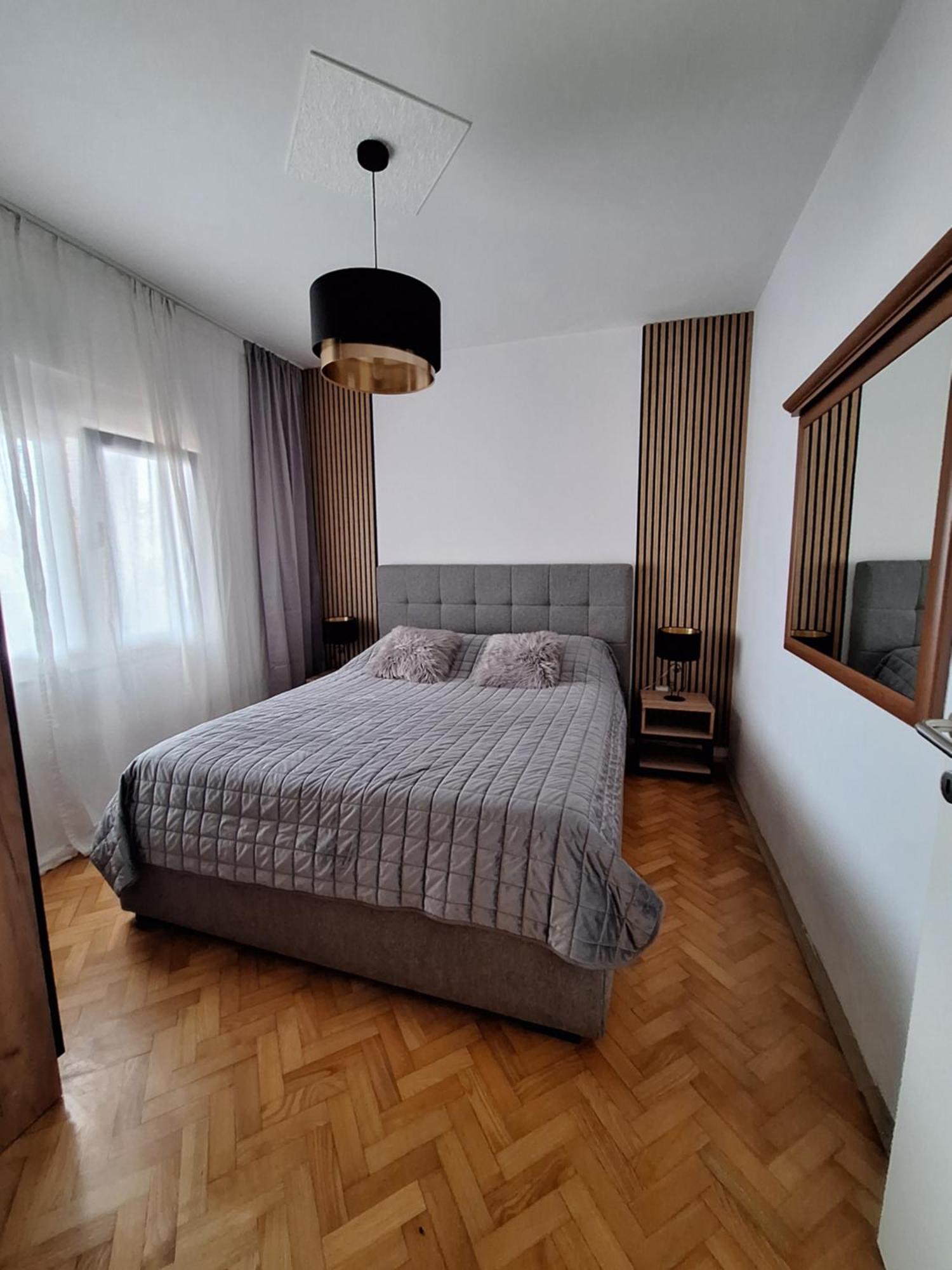 Lucy - Free Private Parking Appartement *